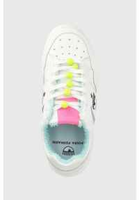 Chiara Ferragni sneakersy skórzane CF3112_009 kolor biały CF1 LOW. Nosek buta: okrągły. Zapięcie: sznurówki. Kolor: biały. Materiał: skóra #3