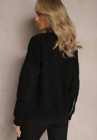 Renee - Czarna Bawełniana Bluza z Łańcuszkiem Eleutia. Kolor: czarny. Materiał: bawełna. Styl: klasyczny #4