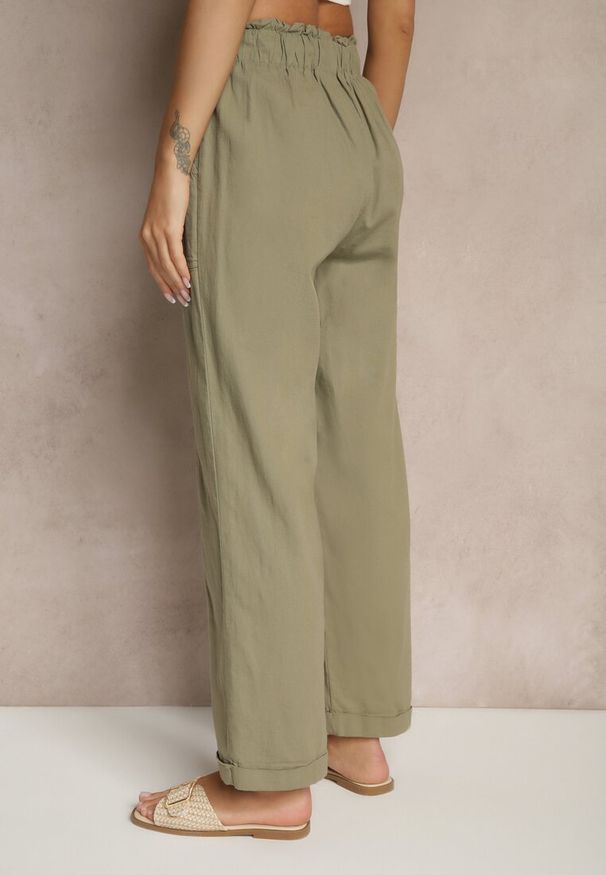 Renee - Ciemnozielone Spodnie z Bawełny High Waist z Wiązaniem Tyswia. Okazja: na co dzień. Stan: podwyższony. Kolor: zielony. Materiał: bawełna. Styl: elegancki, casual