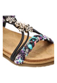 Czarne Sandały Artiker Modne Obuwie Damskie. Okazja: na spacer. Zapięcie: pasek. Kolor: czarny. Materiał: materiał. Wzór: paski, aplikacja. Sezon: lato #7