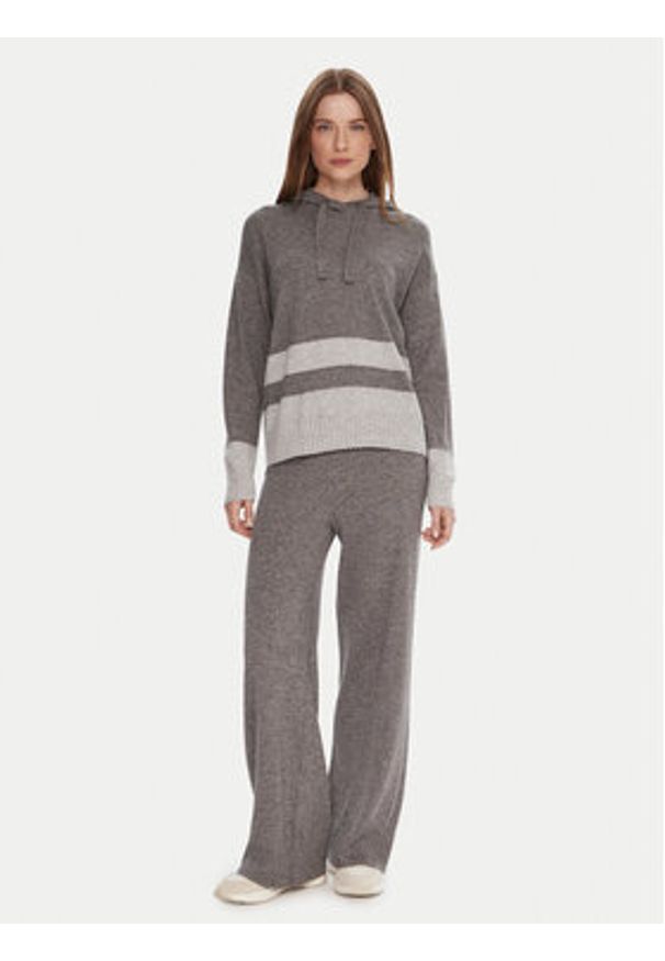 United Colors of Benetton - United Colors Of Benetton Sweter 102HE203V Szary Boxy Fit. Kolor: szary. Materiał: syntetyk