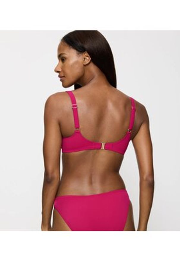 Triumph Góra od bikini Summer Twist 10222675 Różowy. Kolor: różowy. Materiał: syntetyk