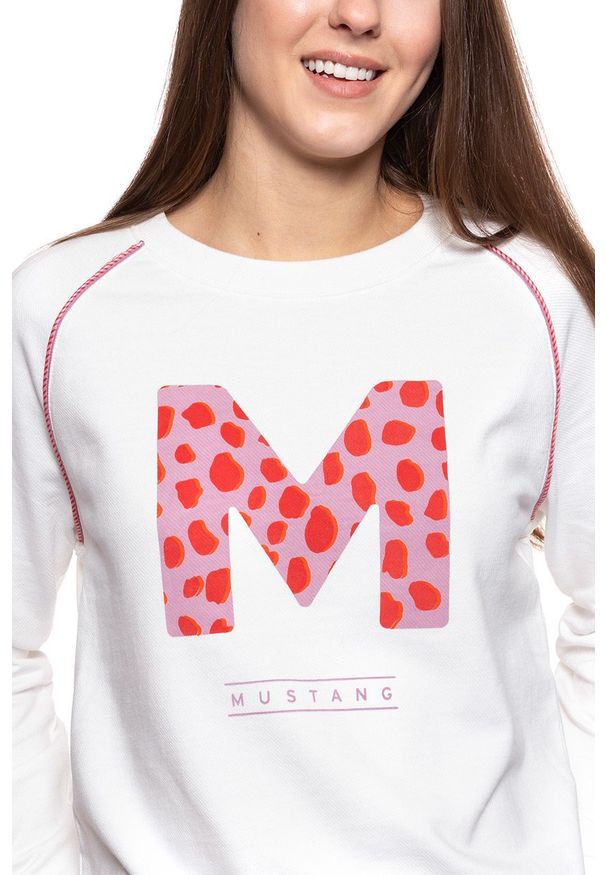 Mustang - BLUZA MUSTANG DAMSKA Bea C Raglan 1009096 2020. Długość rękawa: raglanowy rękaw