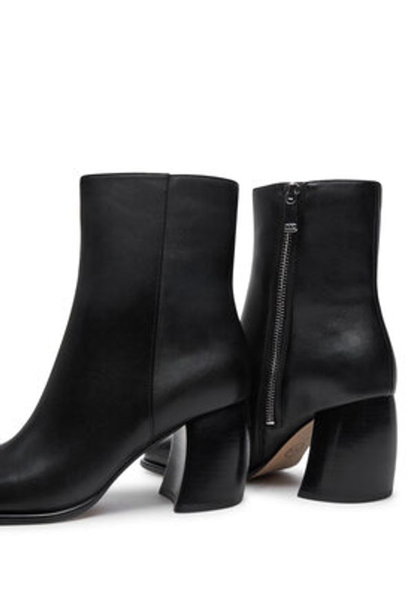 MICHAEL Michael Kors Botki Maude 40F4MDME5L Czarny. Kolor: czarny. Materiał: skóra