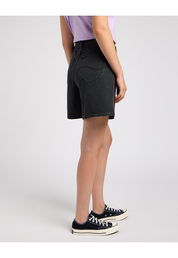 Lee - DAMSKIE SZORTY JEANSOWE LEE STELLA SHORT EDGE OF BLACK 112351261. Materiał: jeans