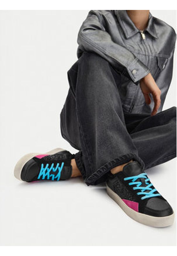 Eva Minge Sneakersy EO-AHRI-251503F Czarny. Kolor: czarny. Materiał: skóra