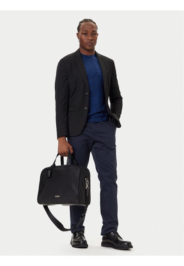 Calvin Klein Torba na laptopa Sleek Large Commuter LV04D3144G Czarny. Kolor: czarny. Materiał: materiał