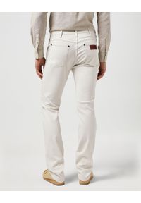 Wrangler - MESKIE SPODNIE MATERIALOWE WRANGLER GREENSBORO VAPOROUS GRAY 112362435 #4