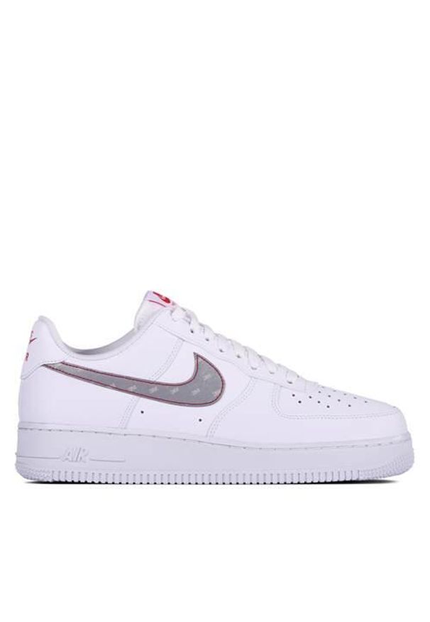 Buty do chodzenia męskie Nike Air Force 1 Low '07. Zapięcie: sznurówki. Kolor: biały. Materiał: materiał. Szerokość cholewki: normalna. Model: Nike Air Force. Sport: turystyka piesza