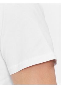 Guess T-Shirt Ss Cn Triangle Embro M4RI27 K8FQ4 Biały Regular Fit. Kolor: biały. Materiał: bawełna