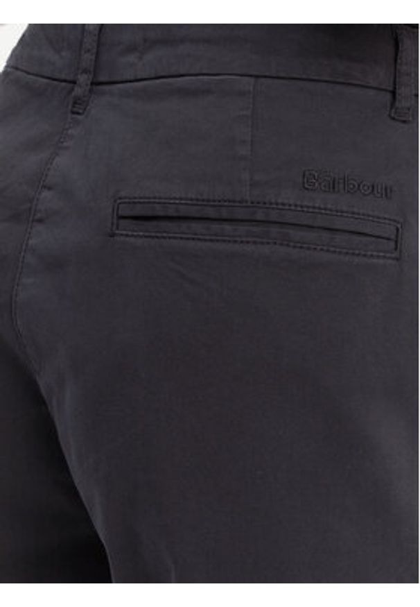 Barbour Szorty materiałowe LST0022NY73 Granatowy Regular Fit. Kolor: niebieski. Materiał: bawełna
