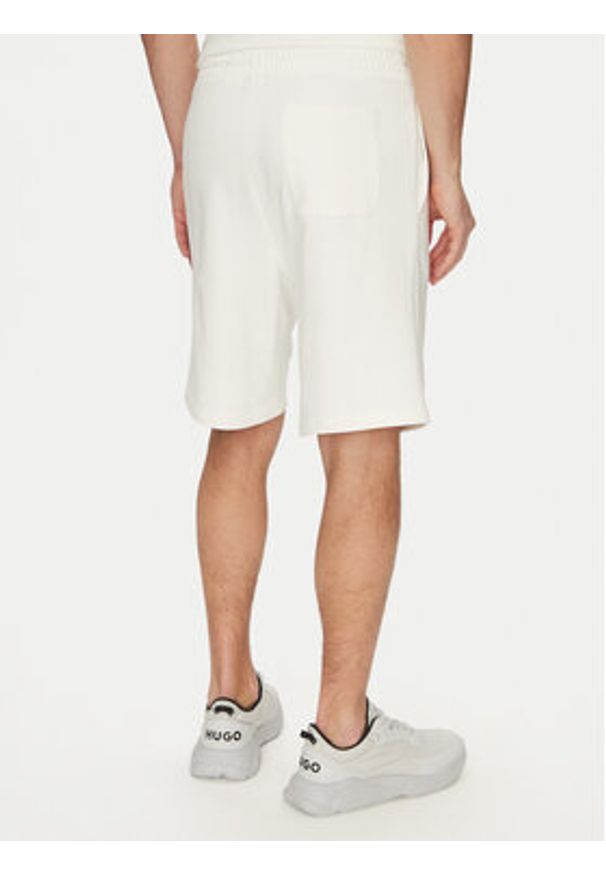 Hugo - HUGO Szorty sportowe Damtus 50534953 Écru Relaxed Fit. Materiał: bawełna. Styl: sportowy