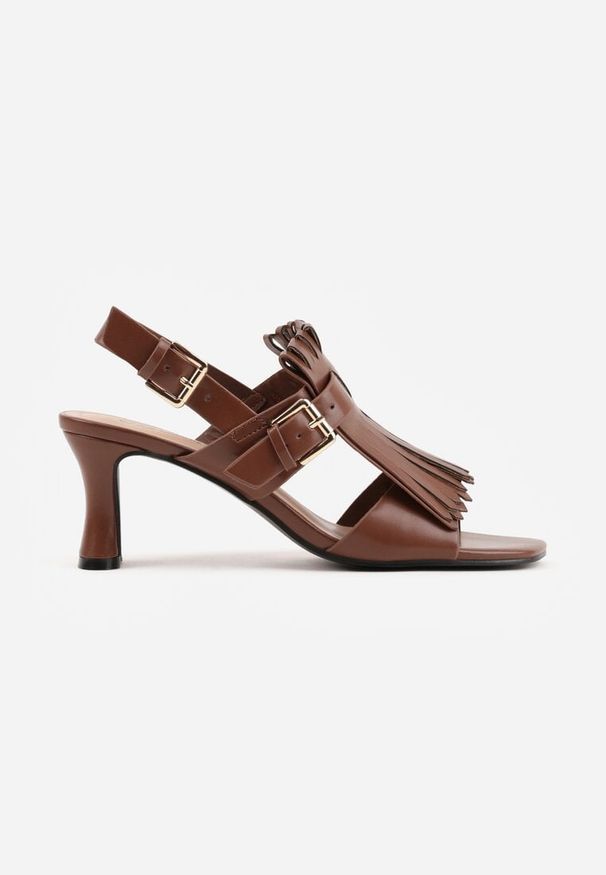 Renee - Brązowe Sandały na Słupku z Frędzlami z Przodu Cahriana. Okazja: na co dzień. Kolor: brązowy. Materiał: jeans. Obcas: na słupku. Styl: casual