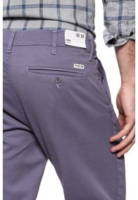 Wrangler - WRANGLER SPODNIE MĘSKIE CHINO CADET PURPLE W16LR333P. Materiał: materiał #6