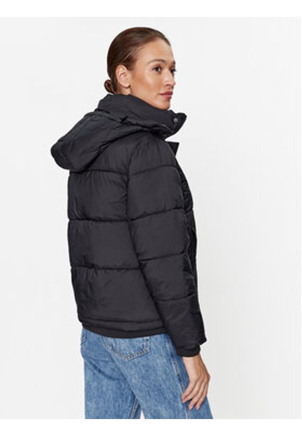 Pepe Jeans Kurtka zimowa Morgan PL402273 Czarny Regular Fit. Kolor: czarny. Materiał: syntetyk. Sezon: zima