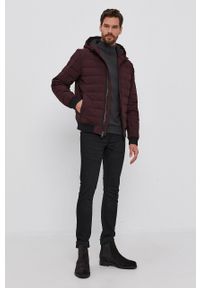 DKNY - Dkny Kurtka męska kolor fioletowy zimowa. Okazja: na co dzień. Typ kołnierza: kaptur. Kolor: fioletowy. Materiał: materiał, puch. Sezon: zima. Styl: casual #2