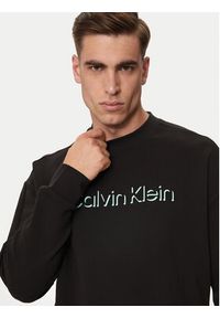Calvin Klein Spodnie dresowe Shadow Embosed Logo K10K113097 Czarny Regular Fit. Kolor: czarny. Materiał: bawełna