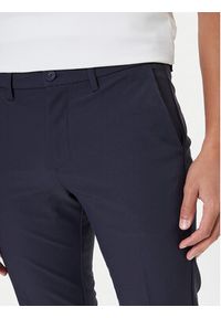 BOSS Spodnie materiałowe T_Commuter 50544245 Granatowy Slim Fit. Kolor: niebieski. Materiał: syntetyk