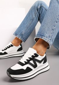 Renee - Czarne Sznurowane Sneakersy z Ekoskóry na Grubej Podeszwie Literna. Kolor: czarny #1