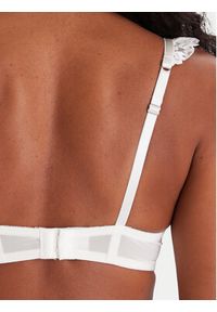 Hunkemöller Biustonosz push-up Posie PP Maximizer 302550 Biały. Kolor: biały. Materiał: syntetyk. Rodzaj stanika: push-up