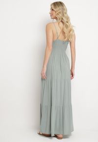 Born2be - Ciemnozielona Sukienka Rozkloszowana na Regulowanych Ramiączkach z Bawełny Aletise. Okazja: na co dzień, na spacer. Typ kołnierza: dekolt w kształcie V. Kolor: zielony. Materiał: bawełna. Długość rękawa: na ramiączkach. Styl: casual, elegancki #2