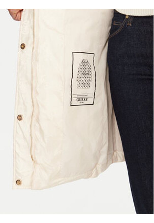 Guess Kurtka zimowa W5BL44 W2912 Beżowy Regular Fit. Kolor: beżowy. Materiał: syntetyk. Sezon: zima