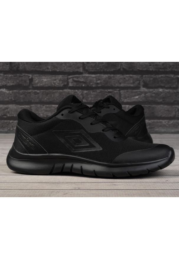 Buty męskie treningowe Umbro Pete Mix. Kolor: czarny. Sport: fitness