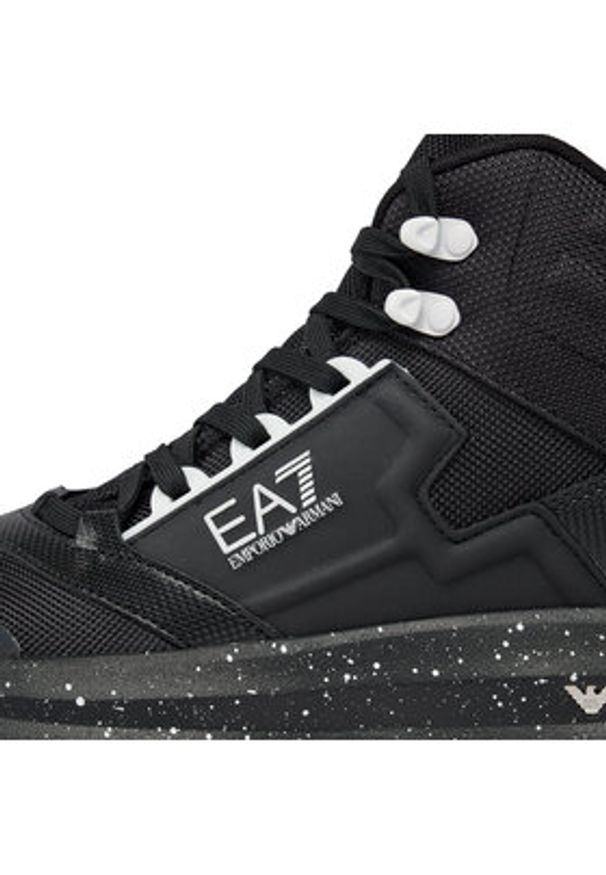 EA7 Emporio Armani Sneakersy X8Z036 XK293 S871 Czarny. Kolor: czarny. Materiał: materiał