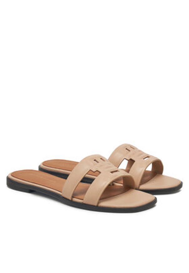 TOMMY HILFIGER - Tommy Hilfiger Klapki Th Logo Strap Mule FW0FW08671 Beżowy. Kolor: beżowy. Materiał: skóra