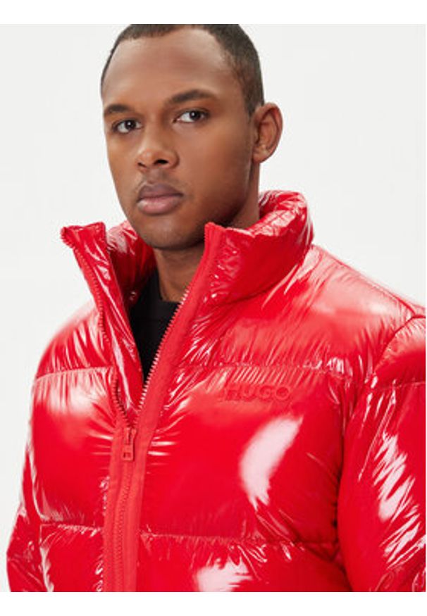 Hugo - HUGO Kurtka zimowa 50549251 Czerwony Regular Fit. Kolor: czerwony. Materiał: syntetyk. Sezon: zima