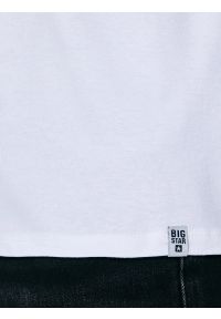 Big-Star - Koszulka męska slim bez rękawów biała Dero 101. Okazja: na co dzień. Kolor: biały. Długość rękawa: bez rękawów. Wzór: aplikacja. Styl: casual, klasyczny #3