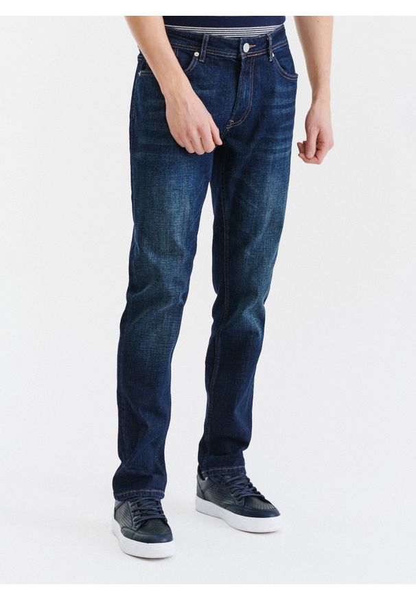 Pako Lorente - PAKO LORENTE – Granatowe spodnie męskie jeansowe. Okazja: na co dzień. Kolor: niebieski. Materiał: jeans. Długość: długie. Styl: casual