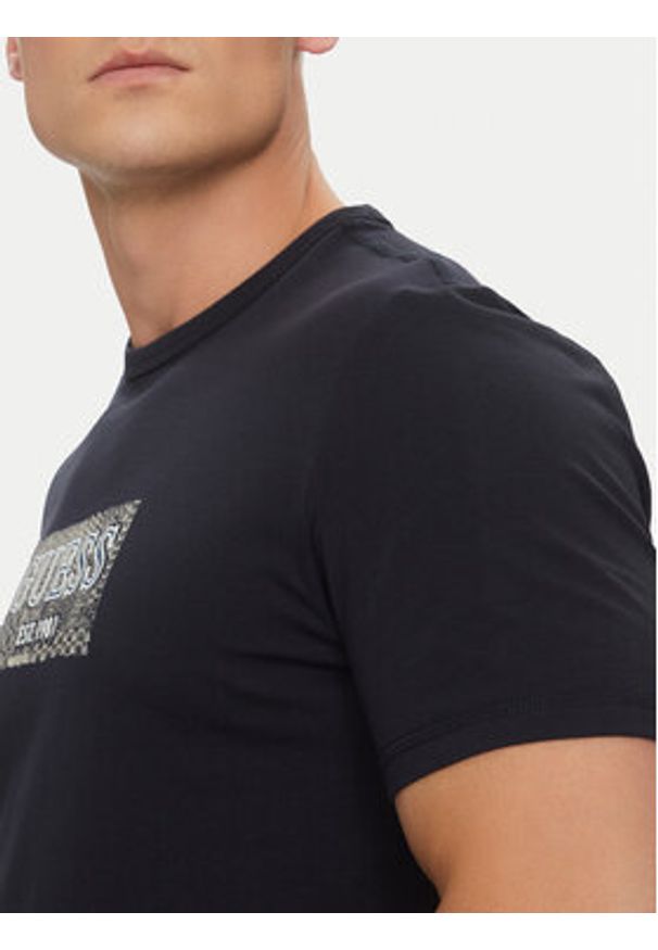 Guess T-Shirt M5GI19 J1314 Granatowy Regular Fit. Kolor: niebieski. Materiał: bawełna