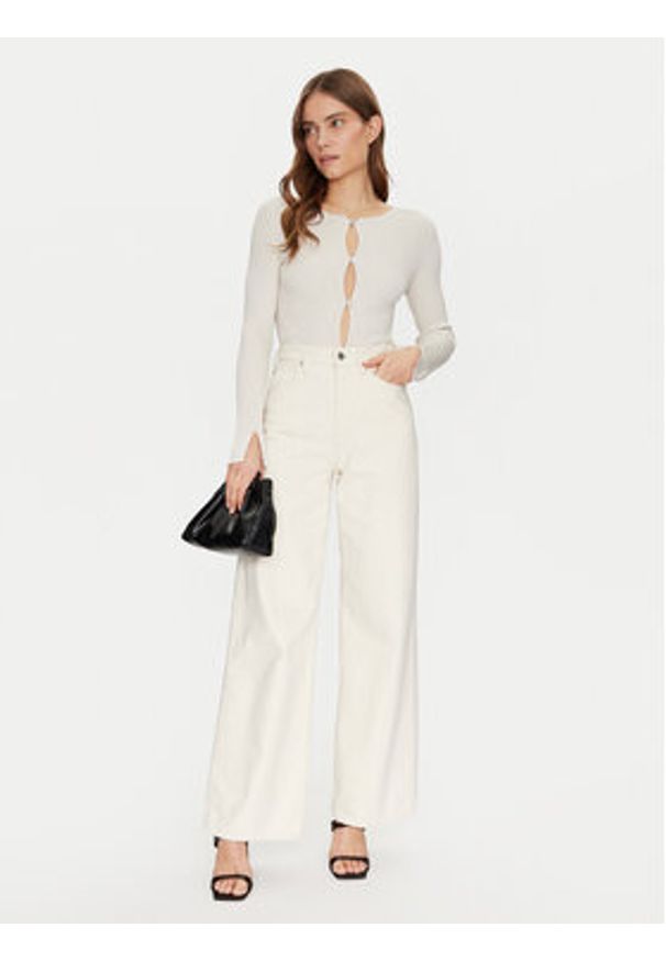 Guess Kardigan W5RR17 Z34O0 Biały Regular Fit. Kolor: biały. Materiał: wiskoza