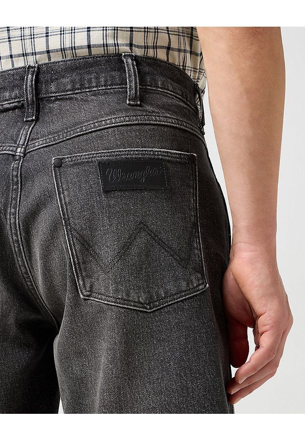 Wrangler - WRANGLER MĘSKIE SZORTY JEANSOWE FRONTIER SHORT Marshall 112350897 W16W016320. Materiał: jeans