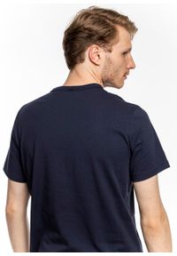 Koszulka Champion Premium Small C Logo T-Shirt (214674-BS501). Kolor: niebieski. Materiał: materiał #2