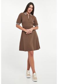 Armani Exchange - Sukienka polo mini ARMANI EXCHANGE. Typ kołnierza: polo. Długość: mini #1