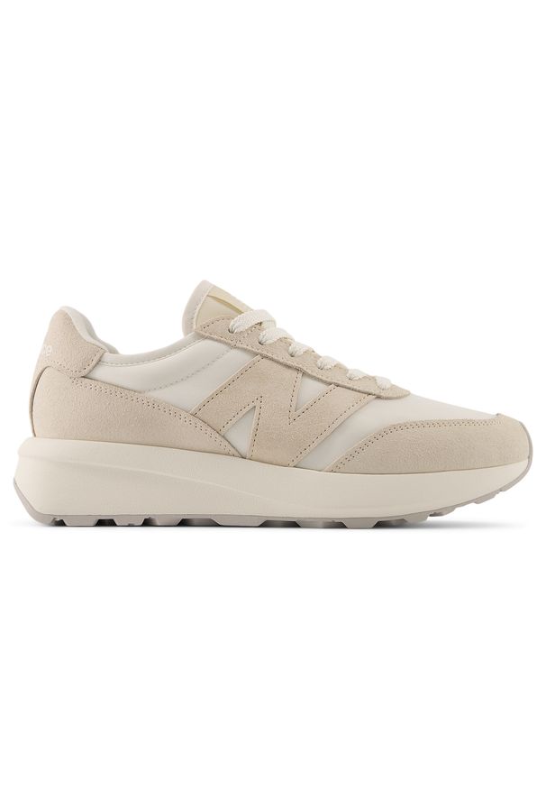 Buty unisex New Balance U370PC – beżowe. Kolor: beżowy. Materiał: zamsz, skóra. Szerokość cholewki: normalna. Sezon: lato