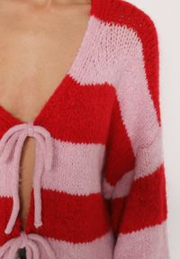 Born2be - Czerwony Wiązany Kardigan Oversize w Paski z Dodatkiem Wełny i Wiskozy Retire. Kolor: czerwony. Materiał: wełna, wiskoza. Wzór: paski #5