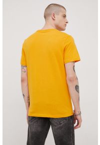 Tom Tailor t-shirt bawełniany kolor pomarańczowy z nadrukiem. Kolor: pomarańczowy. Materiał: bawełna. Wzór: nadruk