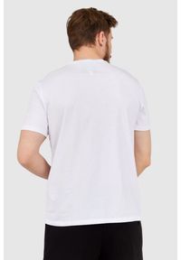 Armani Exchange - ARMANI EXCHANGE Biały t-shirt męski z wyszywanym logo. Kolor: biały. Materiał: prążkowany #4