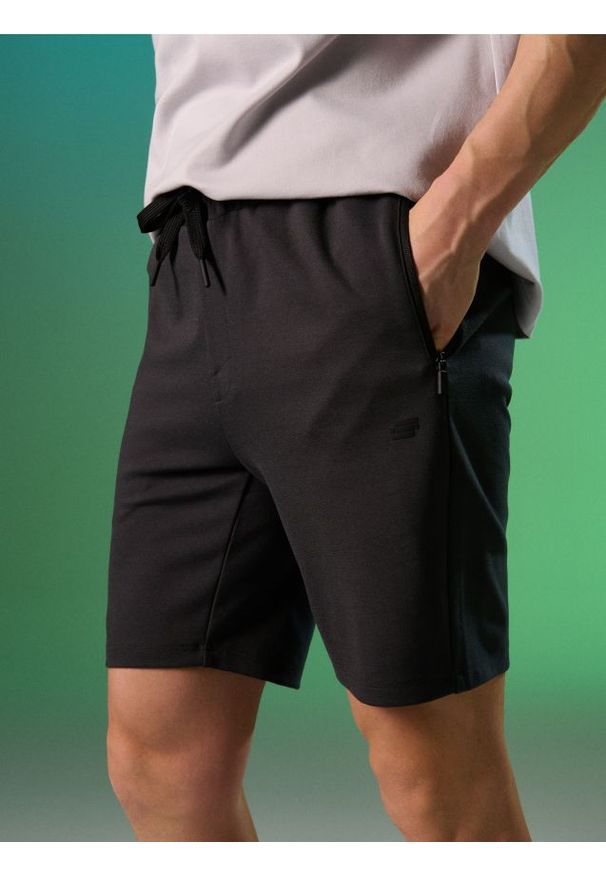 Sinsay - Wiskozowe szorty - szary. Kolor: szary. Materiał: wiskoza