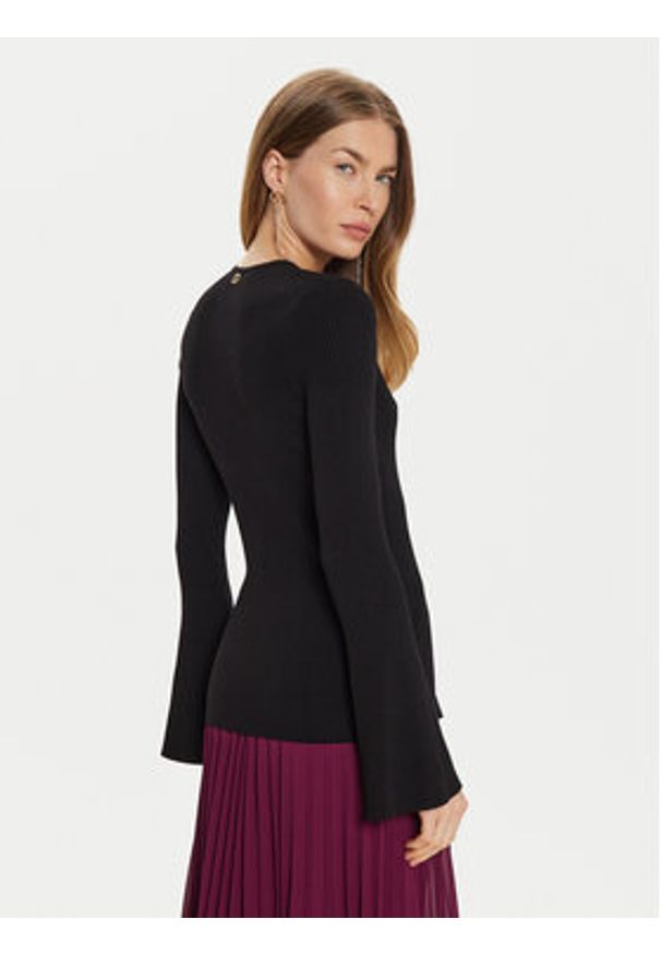 TwinSet - TWINSET Sweter 242TT3023 Czarny Slim Fit. Kolor: czarny. Materiał: wiskoza, syntetyk