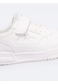 Big-Star - Sneakersy młodzieżowe białe RR374049 101. Okazja: na co dzień. Kolor: biały. Materiał: materiał. Sport: turystyka piesza