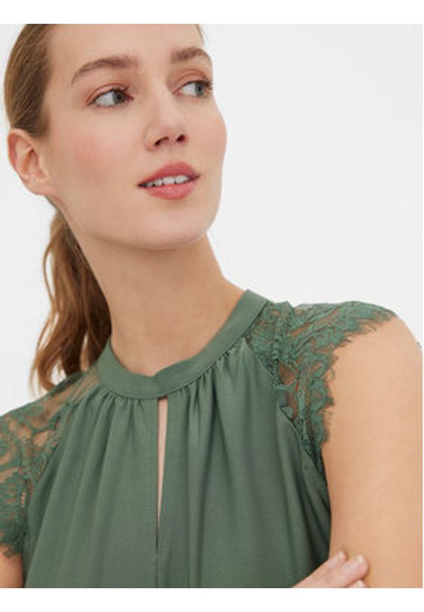 Vero Moda Bluzka Milla 10226072 Zielony Regular Fit. Kolor: zielony. Materiał: syntetyk