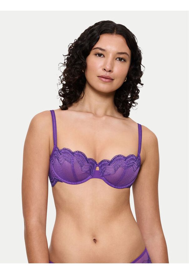 Triumph Biustonosz balkonetka Comfort Glam 10224928 Fioletowy. Kolor: fioletowy. Materiał: syntetyk