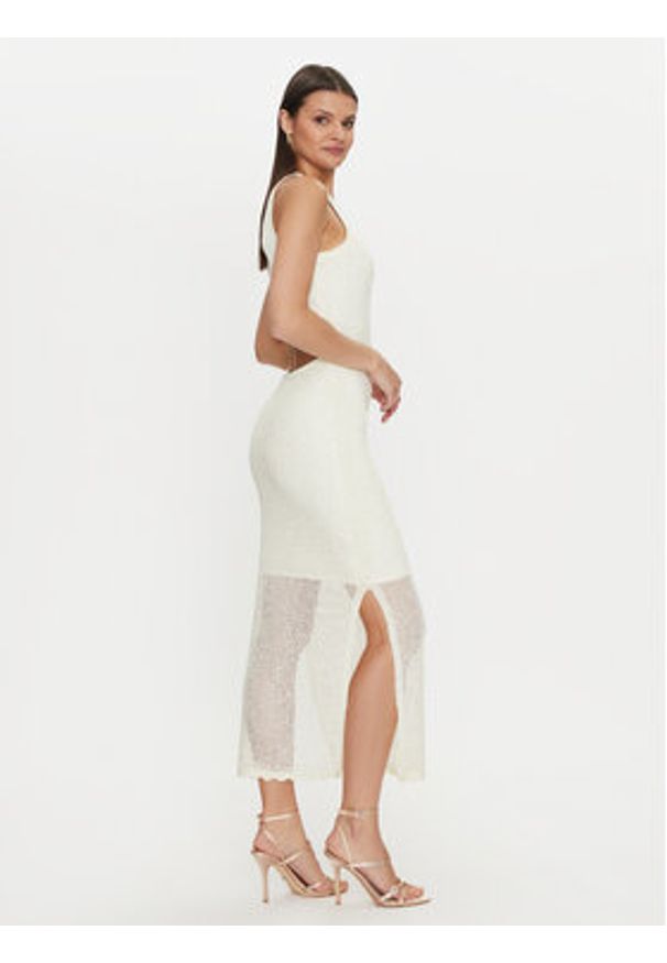 Guess Sukienka letnia W4YK50 Z37G0 Écru Regular Fit. Materiał: syntetyk. Sezon: lato