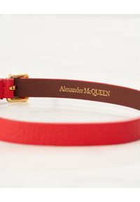 Alexander McQueen - ALEXANDER MCQUEEN - Czerwona bransoletka z zawieszkami. Kolor: czerwony #7