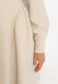 Born2be - Beżowa Rozkloszowana Sukienka z Kwadratowym Dekoltem Katilora. Typ kołnierza: dekolt kwadratowy. Kolor: beżowy. Długość rękawa: długi rękaw. Styl: klasyczny #5