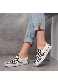 Vans Tenisówki Classic Slip-On VN000EYEBWW1 Écru. Zapięcie: bez zapięcia. Kolor: kremowy. Materiał: materiał #7